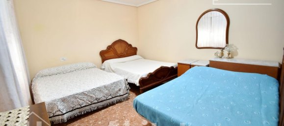 3 bedrooms Townhouse in Valencia, Spain No. 109820 12