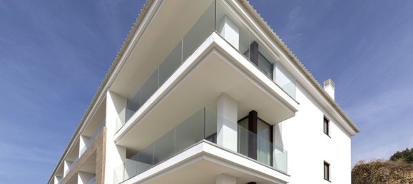 2 bedrooms Apartment in Fuengirola, Spain No. 158900 3