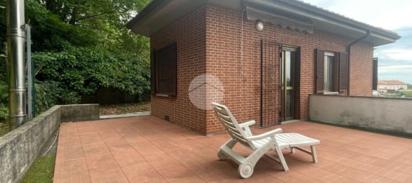 4 rooms Villa in Asti, Italy No. 309088 3