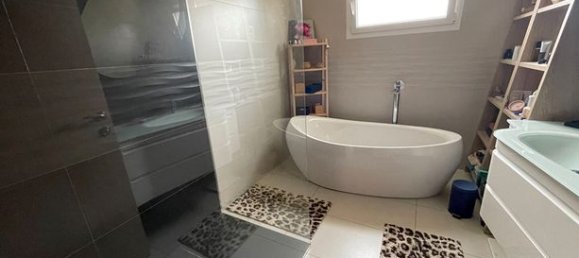 2 bedrooms House in Ecrouves, France No. 310861 16