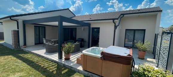 2 bedrooms House in Ecrouves, France No. 310861 5