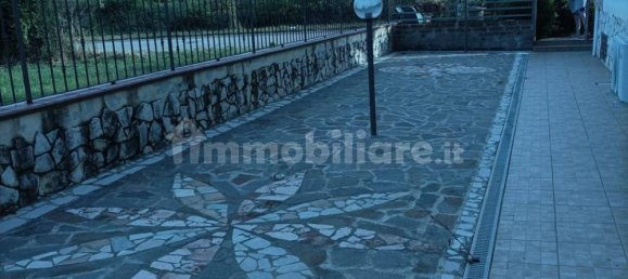 Вилла с 6 спальнями в Презенцано, Италия № 134470 4