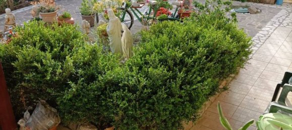 Вилла с 6 спальнями в Презенцано, Италия № 134470 5