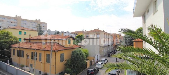 Apartamento T1 em Bologna, Italy N.º 378550 5
