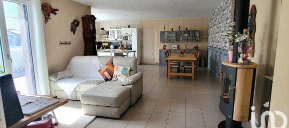 3 bedrooms House in Vernantes, France No. 357851 6