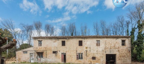 6-Zimmer Haus in Pesaro, Italy, Nr. 155262 2