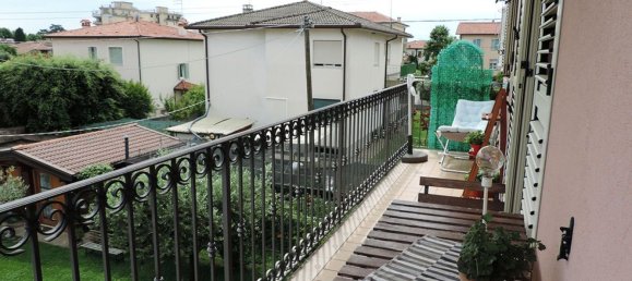 5 rooms Penthouse in Bassano del Grappa, Italy No. 56548 21