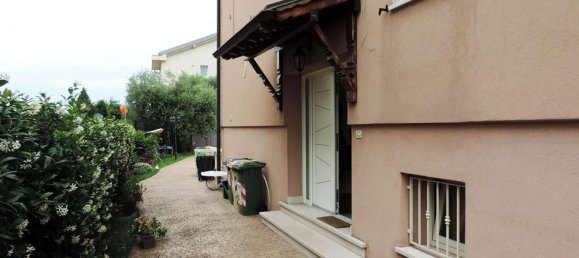 5 rooms Penthouse in Bassano del Grappa, Italy No. 56548 33