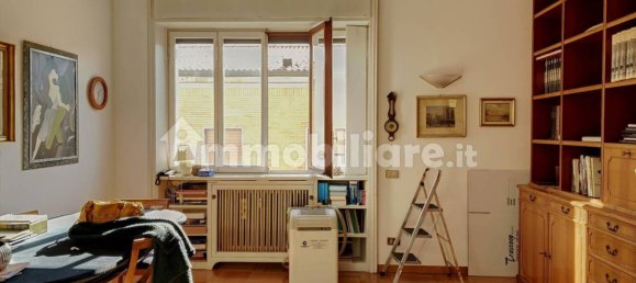 5 bedrooms Apartment in Monza, Italy No. 176945 10