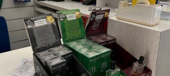 Gewerbliche Immobilie in Nova Milanese, Italy 48m², Nr. 373781 2