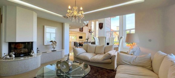 4 bedrooms House in Arteixo, Spain No. 57353 64