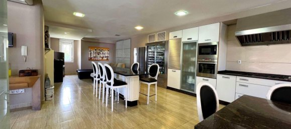 4 bedrooms House in Arteixo, Spain No. 57353 67