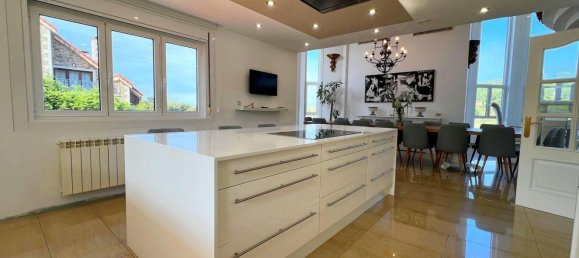 4 bedrooms House in Arteixo, Spain No. 57353 55