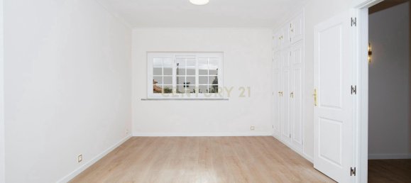 4 bedrooms House in Sintra, Portugal No. 100058 8