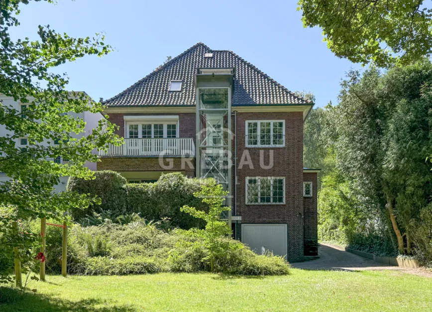 7 bedrooms Villa in Altona, Germany No. 300965