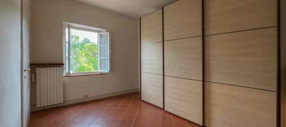 11-Zimmer Haus in Lamporecchio, Italy, Nr. 89548 32