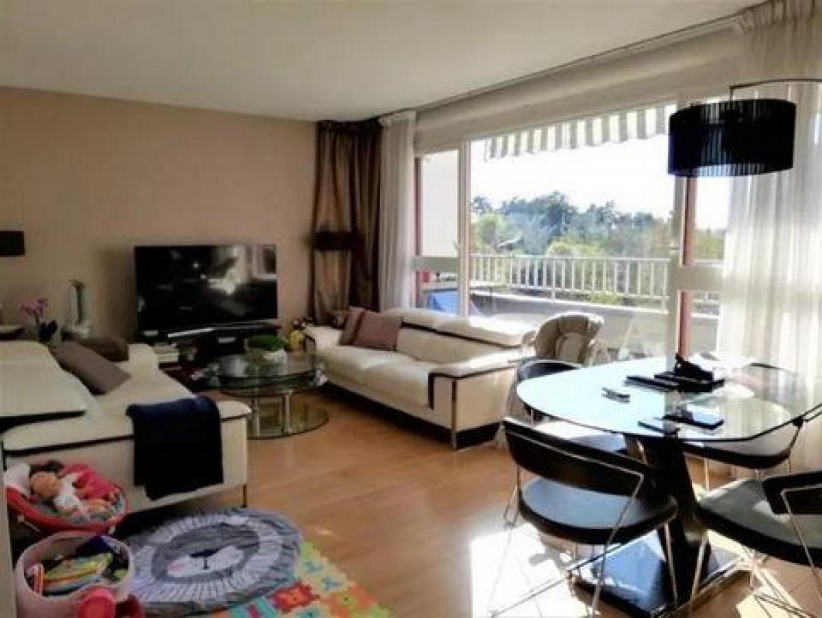 3 chambres Condo à Nanterre, France No. 32773