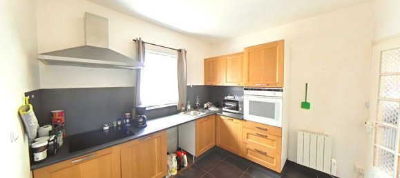 3 Schlafzimmer Haus in Loches, France, Nr. 65475 2