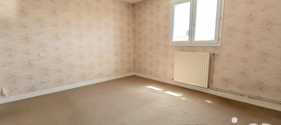 4 Schlafzimmer Haus in Ruelle-sur-Touvre, France, Nr. 282357 10