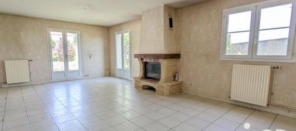 4 Schlafzimmer Haus in Ruelle-sur-Touvre, France, Nr. 282357 6