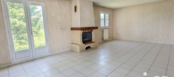 4 Schlafzimmer Haus in Ruelle-sur-Touvre, France, Nr. 282357 7