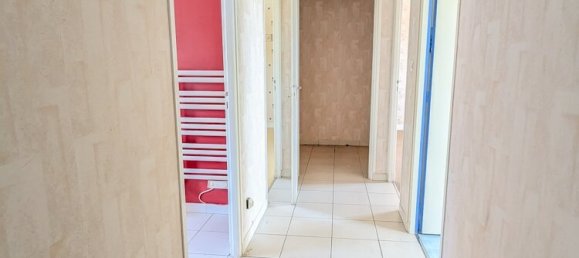 4 Schlafzimmer Haus in Ruelle-sur-Touvre, France, Nr. 282357 8