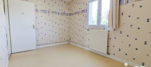 4 Schlafzimmer Haus in Ruelle-sur-Touvre, France, Nr. 282357 9