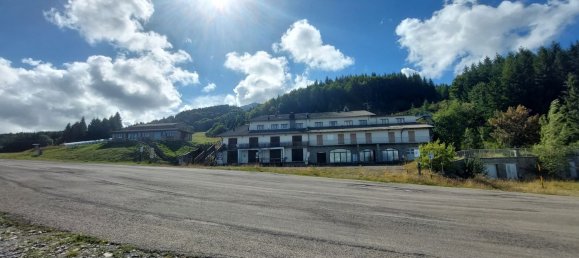 4064m² Building in Fanano, Italy No. 314060 4