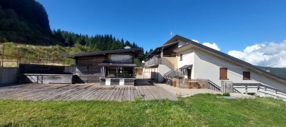 4064m² Building in Fanano, Italy No. 314060 6