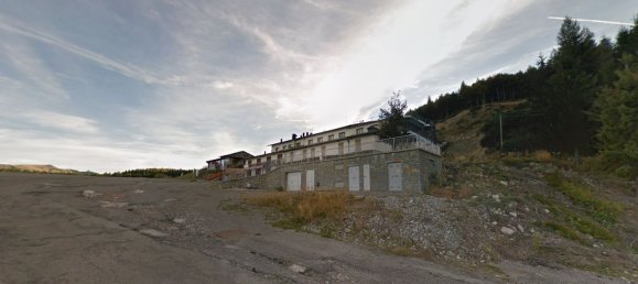 4064m² Building in Fanano, Italy No. 314060 3