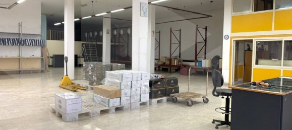 Imóvel comercial de 12 divisões em Monopoli, Italy N.º 28548 58