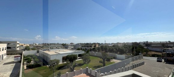 Imóvel comercial de 12 divisões em Monopoli, Italy N.º 28548 53