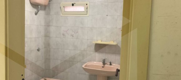 Imóvel comercial de 12 divisões em Monopoli, Italy N.º 28548 2