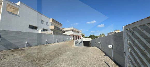 Imóvel comercial de 12 divisões em Monopoli, Italy N.º 28548 64
