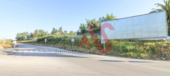 34000m² Land in Felgueiras, Portugal No. 61398 4