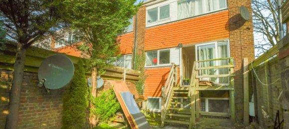 4 bedrooms Commercial property in Croydon, United Kingdom No. 8112 6