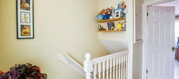 4 bedrooms Commercial property in Croydon, United Kingdom No. 8112 5