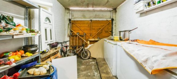 4 bedrooms Commercial property in Croydon, United Kingdom No. 8112 14