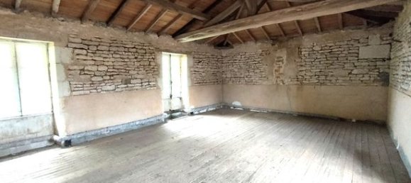 3 غرف نوم منزل في Sainte-Gemme-la-Plaine, France رقم 311656 8