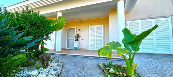 Villa de 3 habitaciónes en Anzio, Italy No. 80726 17