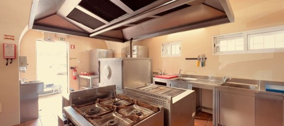 360m² Commercial property in Beja, Portugal No. 51662 8