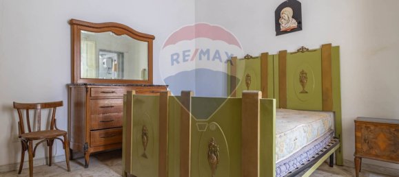 Дом с 3 спальнями в Бари, Италия № 90271 33