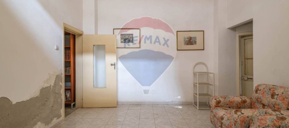 Дом с 3 спальнями в Бари, Италия № 90271 27