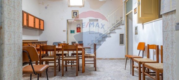 Дом с 3 спальнями в Бари, Италия № 90271 22