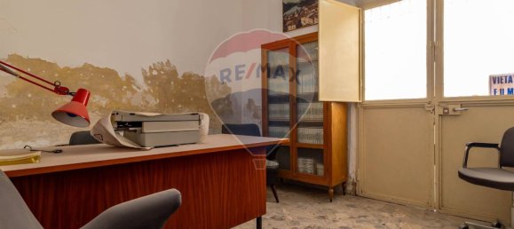 Дом с 3 спальнями в Бари, Италия № 90271 30