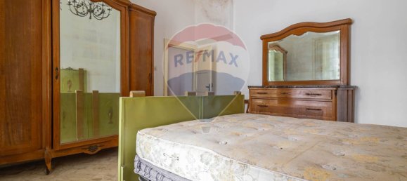 Дом с 3 спальнями в Бари, Италия № 90271 34