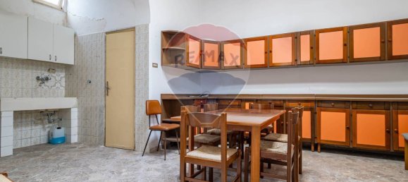 Дом с 3 спальнями в Бари, Италия № 90271 19