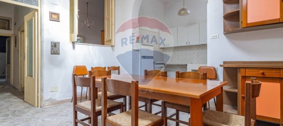 Дом с 3 спальнями в Бари, Италия № 90271 20