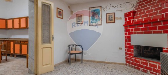 Дом с 3 спальнями в Бари, Италия № 90271 25