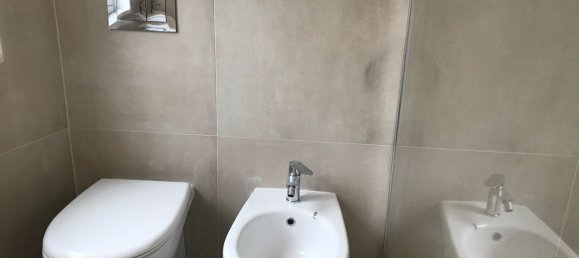 5 bedrooms Apartment in Palermo, Italy No. 348528 19